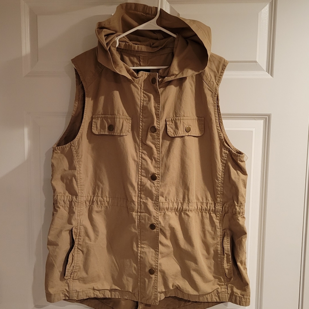 GAP Women's Cargo, Safari Style Vest
